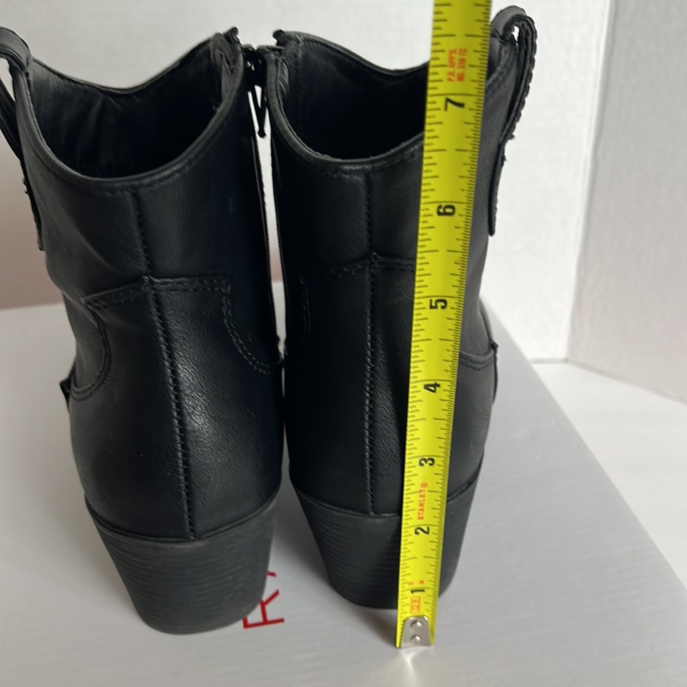 NWOT Rampage Ankle Boots - Picture 6 of 12